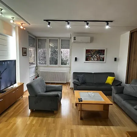 Liljana, Centre, 65m2