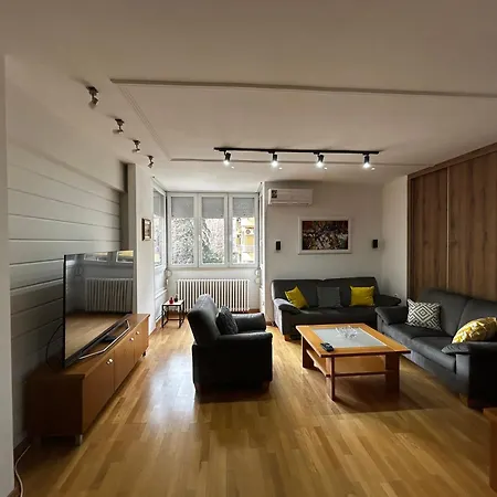 Liljana, Centre, 65m2